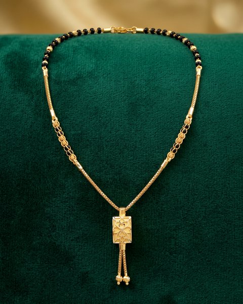 Tassel Bar Mangalsutra, 22K Gold, 9.550 g
