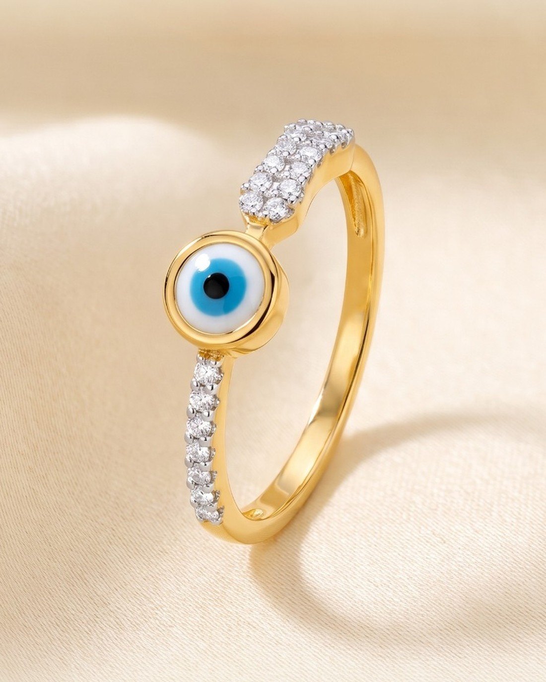 Evil Eye Pavé Band Ring, 22K Gold, 1.392 g