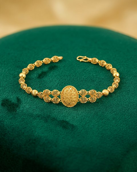 Filigree Cage Bracelet, 22K Gold, 7.570 g