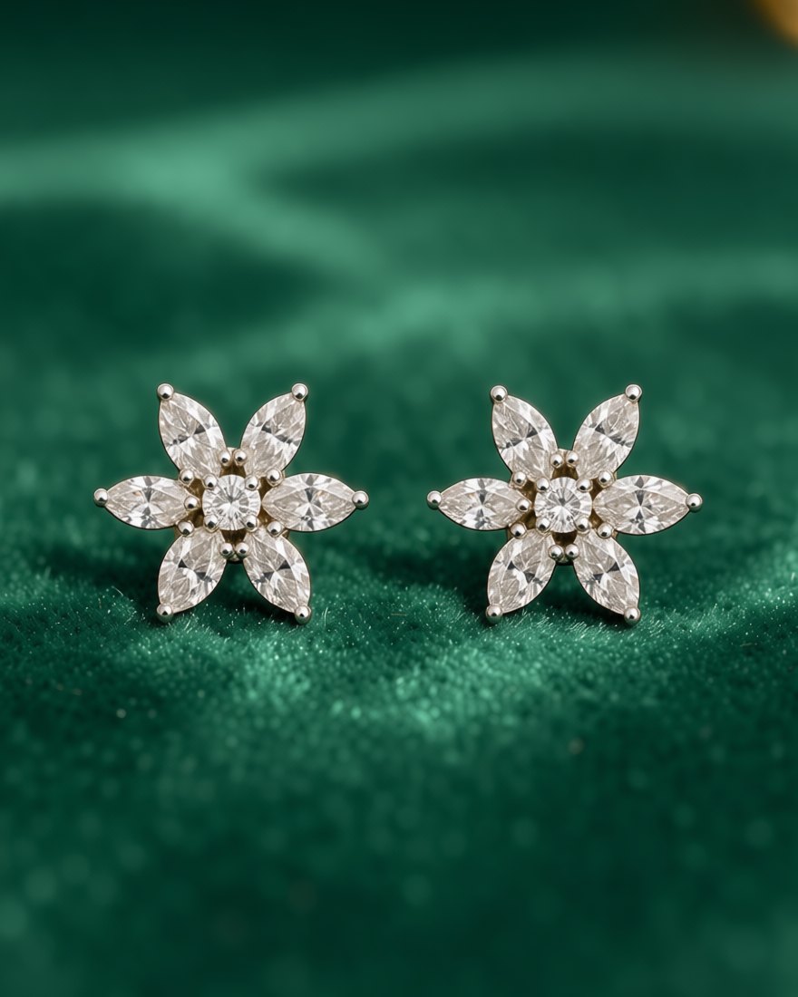 Flower Diamond Tops, 18K Yellow Gold, 0.46 ct