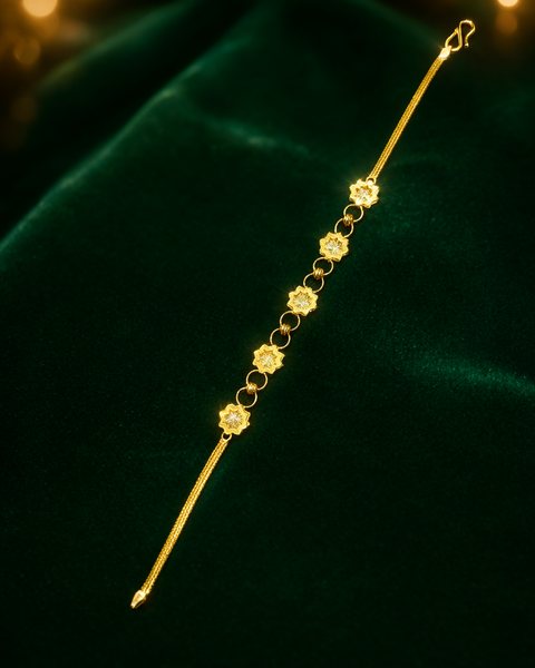 Flower Link Bracelet, 22K Gold, 3.790 g
