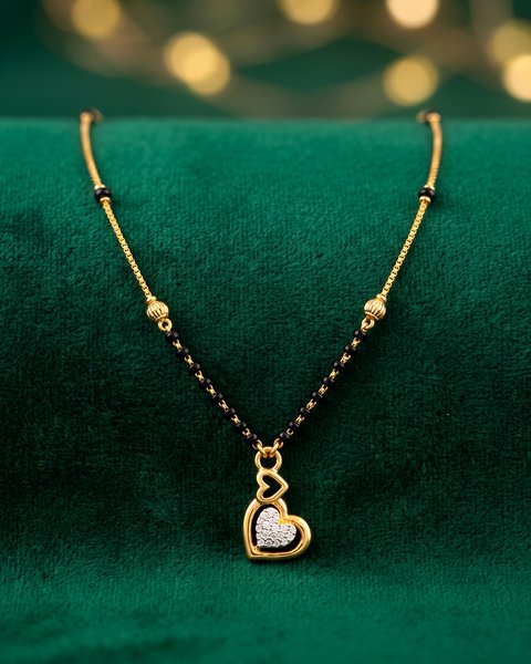 Gold Heart Mangalsutra, 22K Gold, 4.600 g