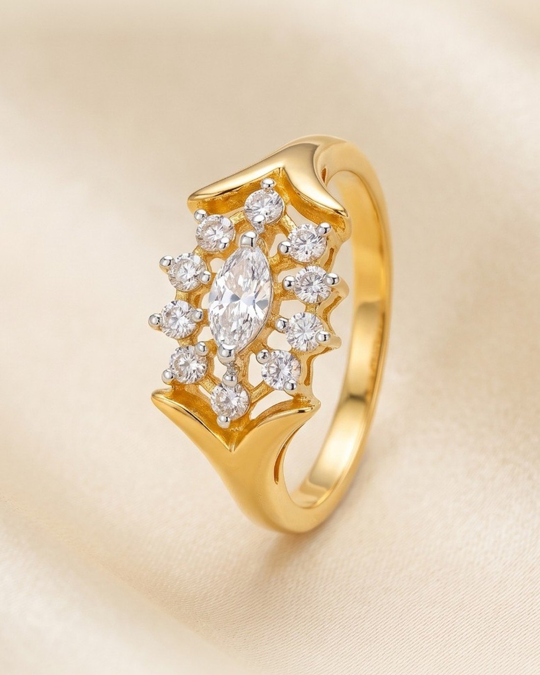 Marquise Cluster Ring, 22K Gold, 2.016 g
