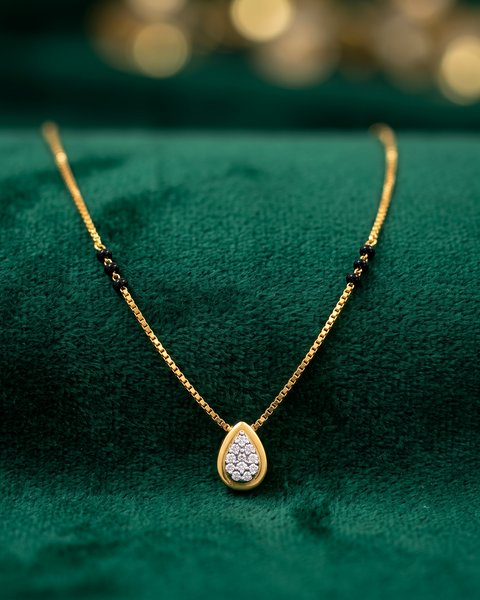 Teardrop Stone Mangalsutra, 22K Gold, 4.160 g